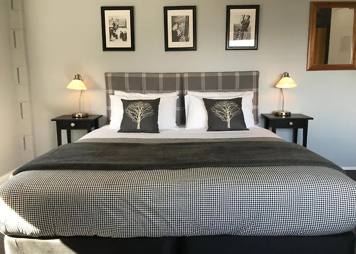 Troldhaugen Lodge - Adults Only